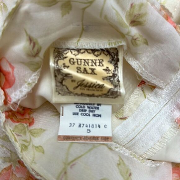 Vintage Gunne Sax Rose bush lace up dress size 5 - Picture 15 of 16